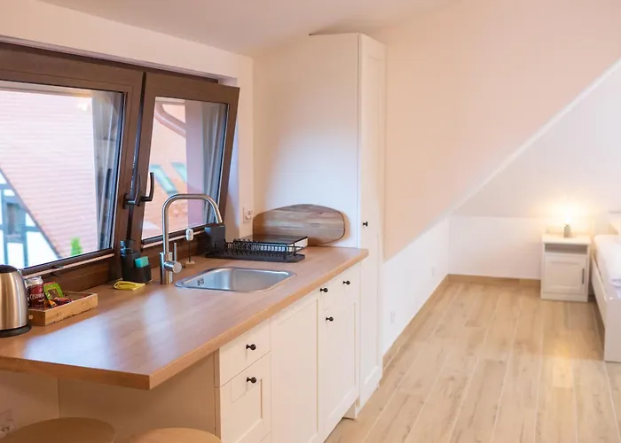 Mersea Apartahotel 3*